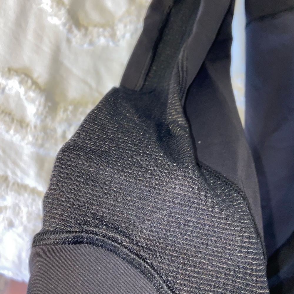 Lululemon Low Rise Cropped Legging Mesh Side Panel - Picture 3 of 5